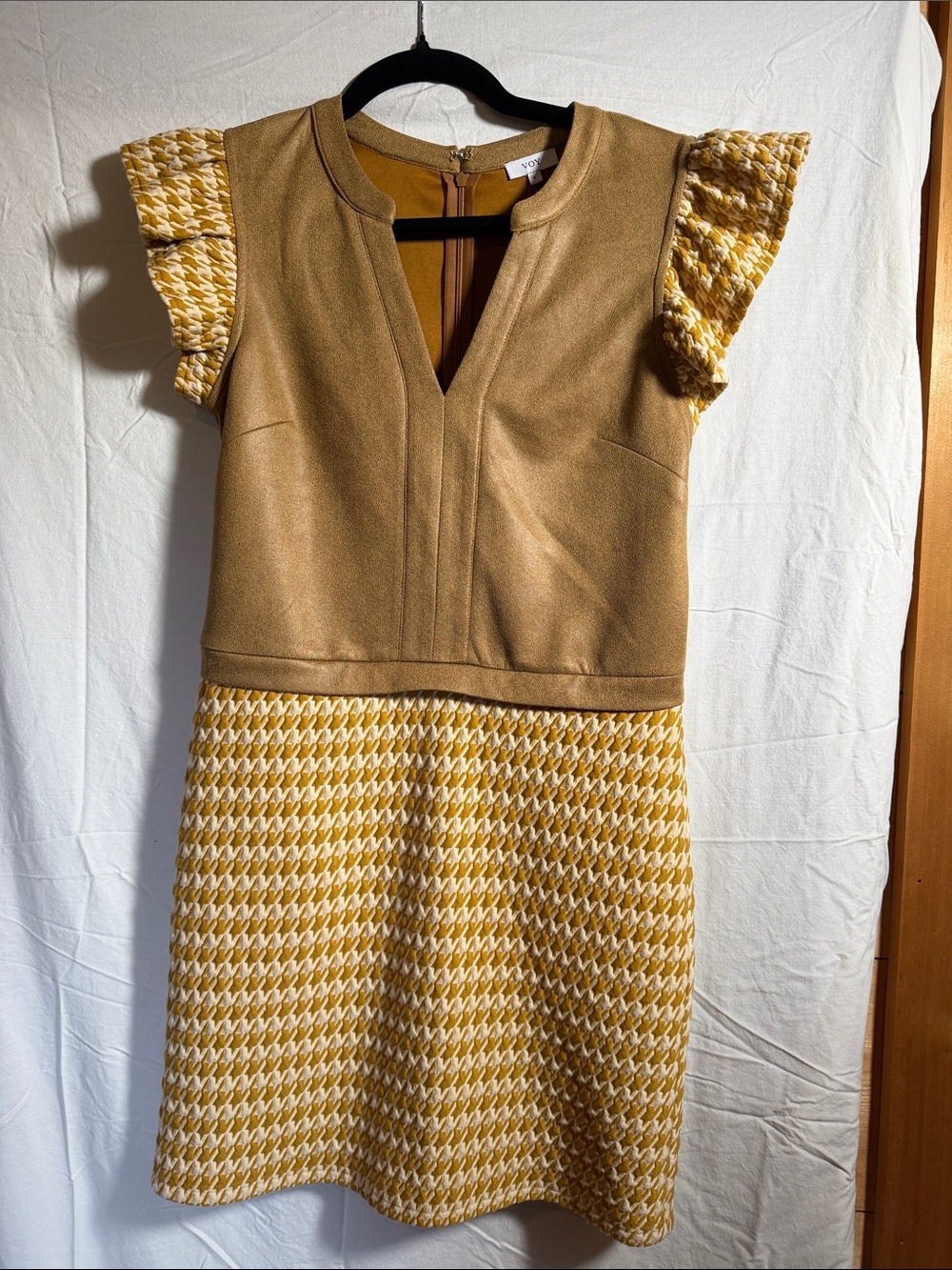 VOY New Mustard Houndstooth Midi Dress with Flutter Sleeves Fall Design